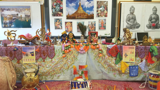 Kirtan Musicians Networking Together